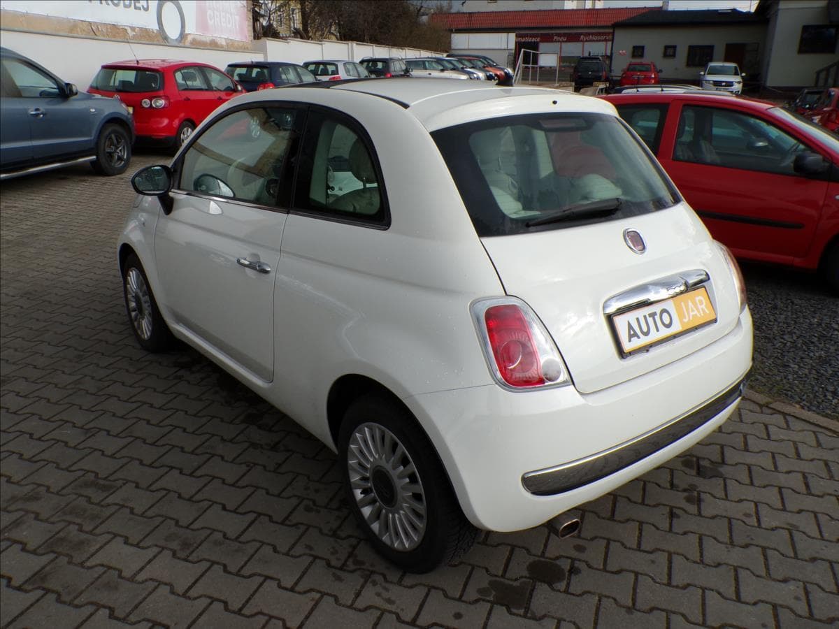 2013 Fiat 500 - 11