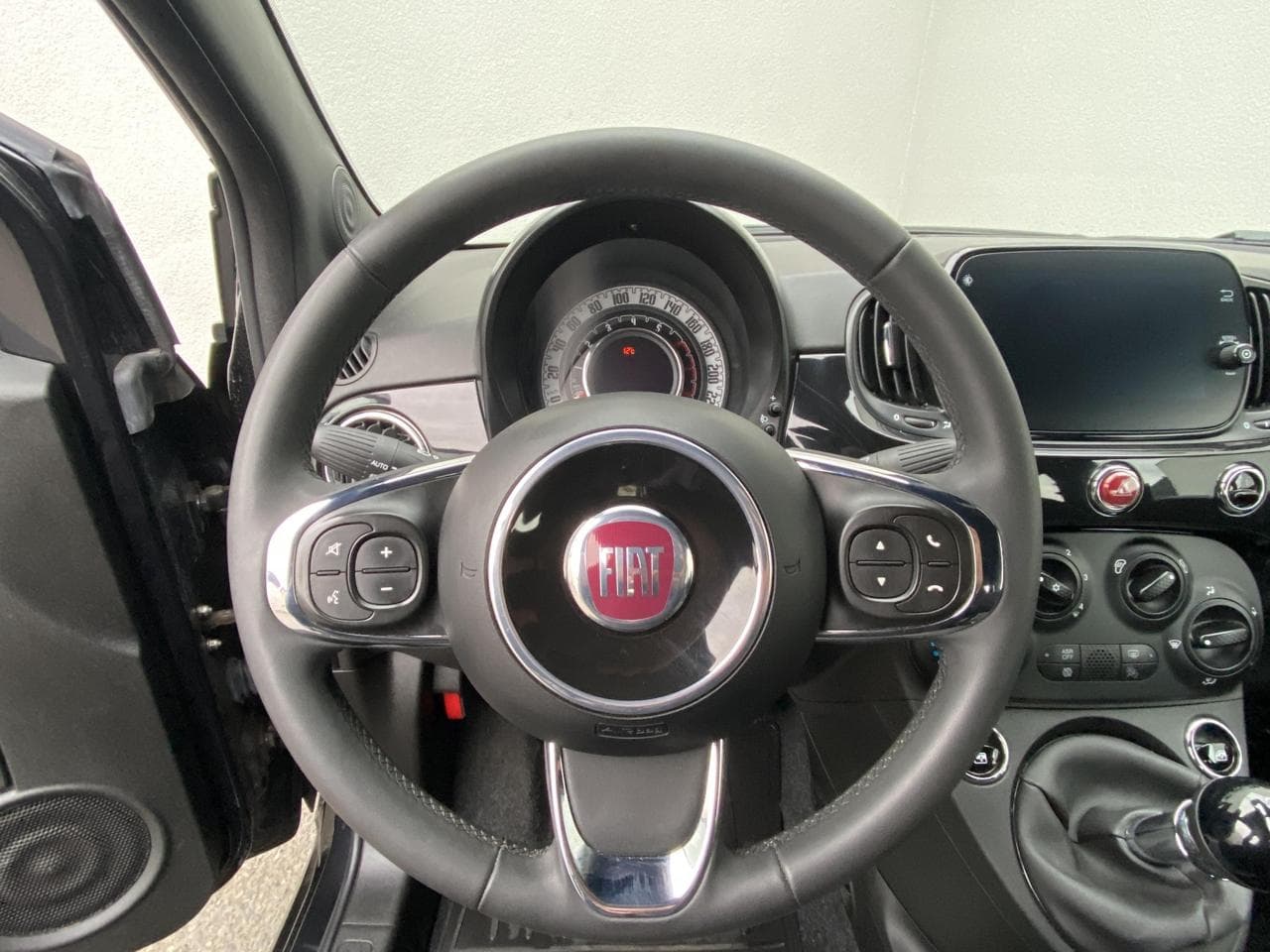 2019 Fiat 500 - 11