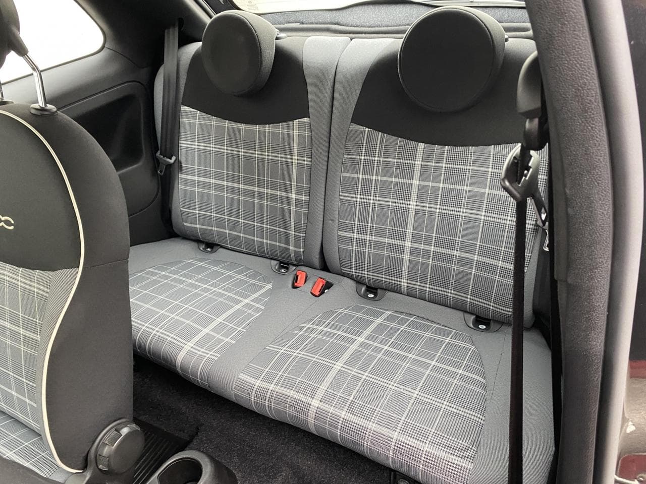 2019 Fiat 500 - 10