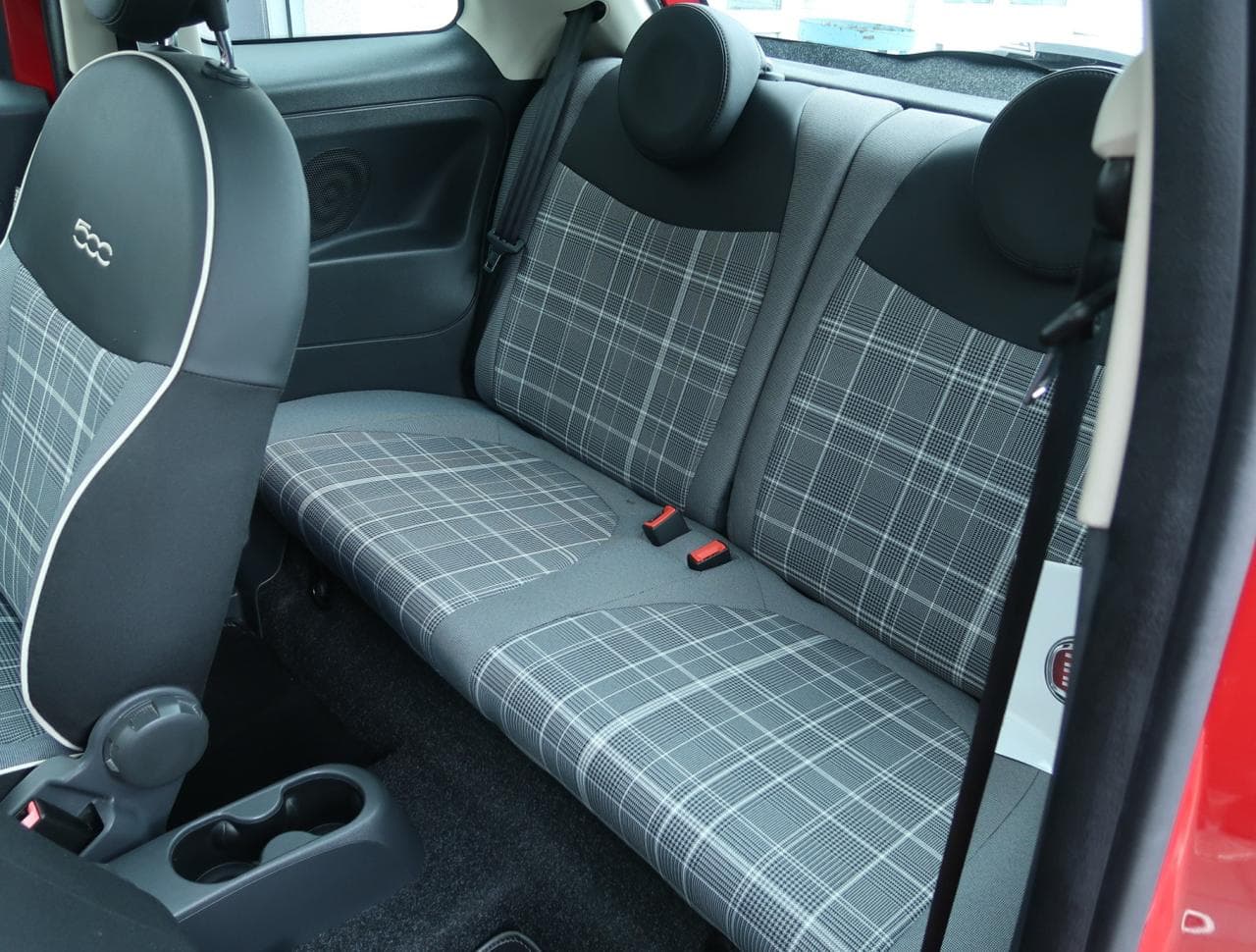 2015 Fiat 500 - 15