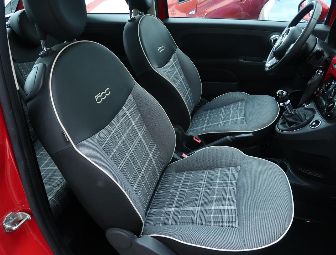 2015 Fiat 500 - 12