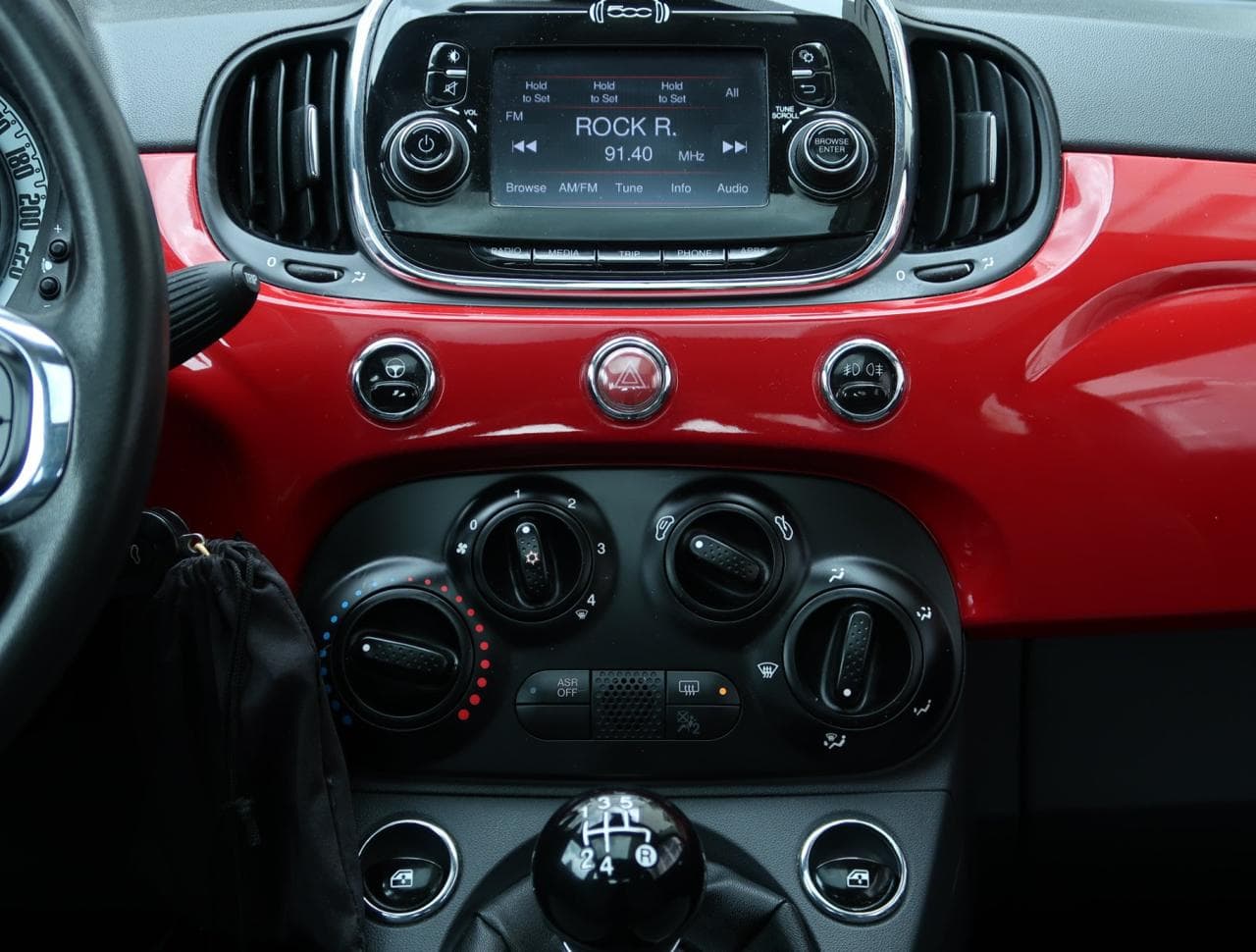 2015 Fiat 500 - 18