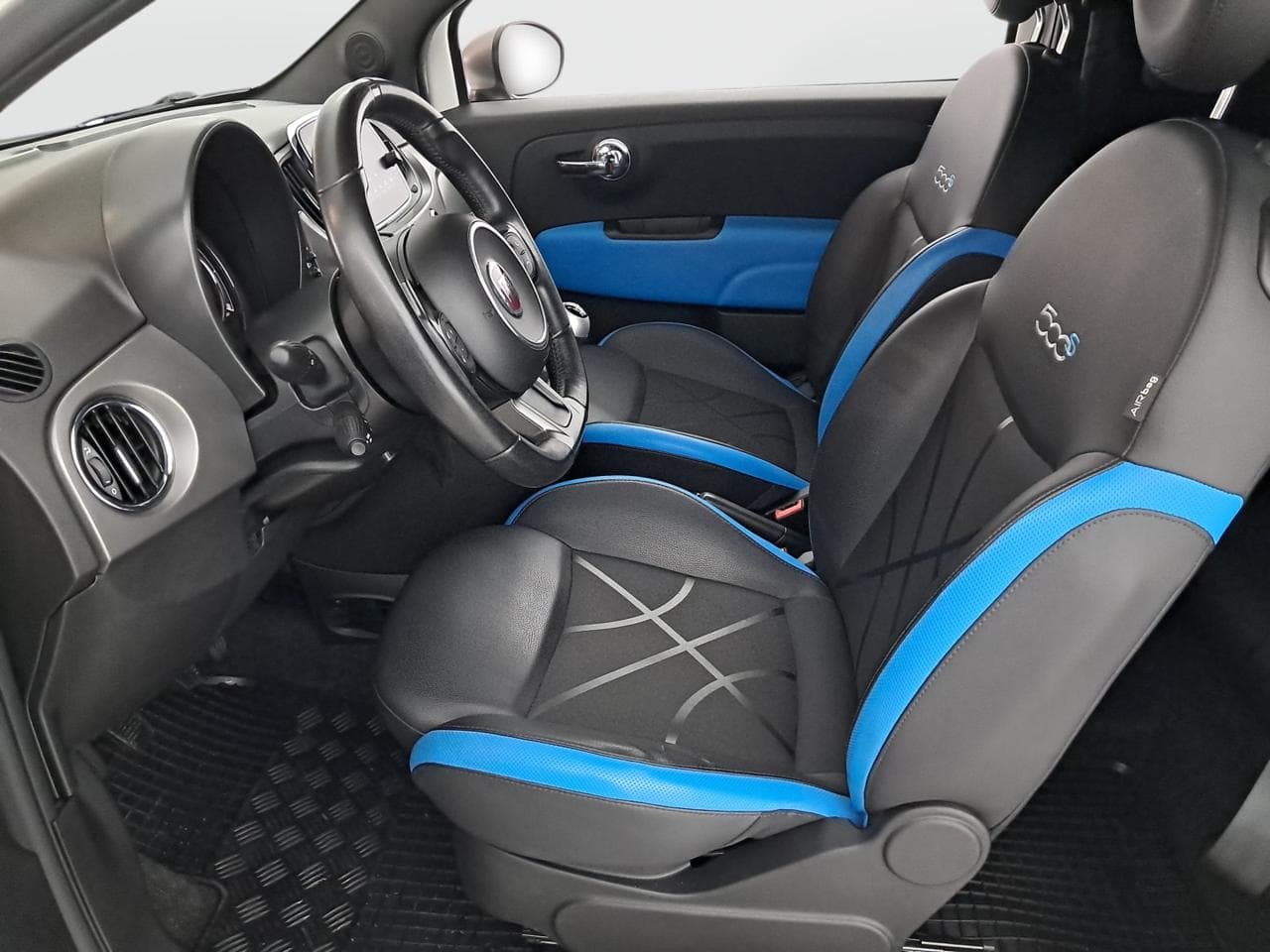 2017 Fiat 500 - 31