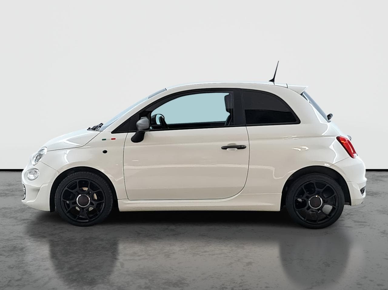 2017 Fiat 500 - 7