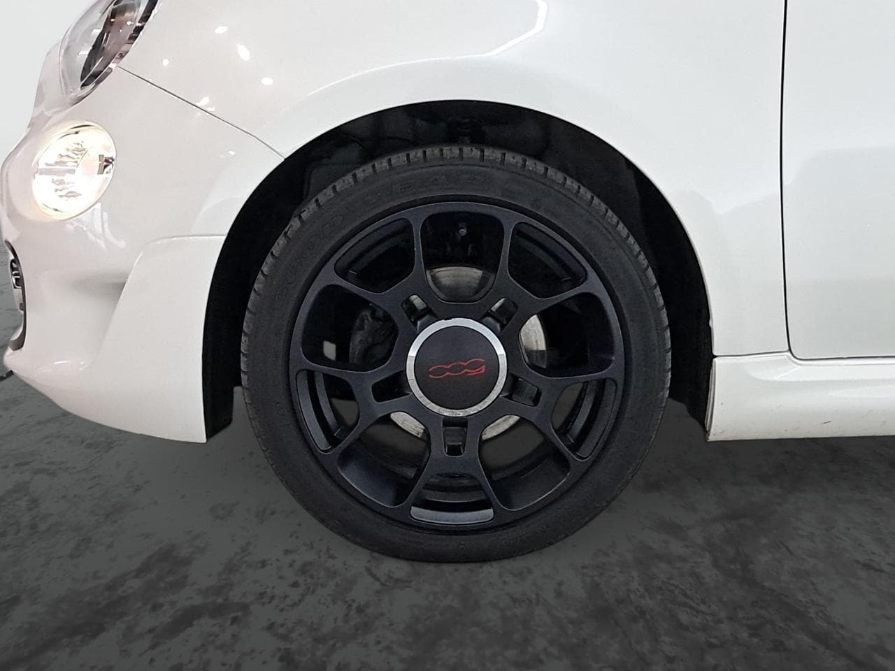 2017 Fiat 500 - 38