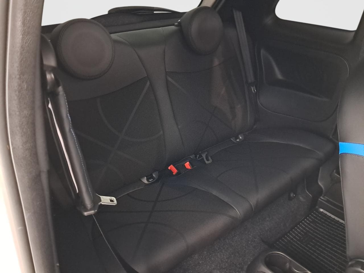 2017 Fiat 500 - 25