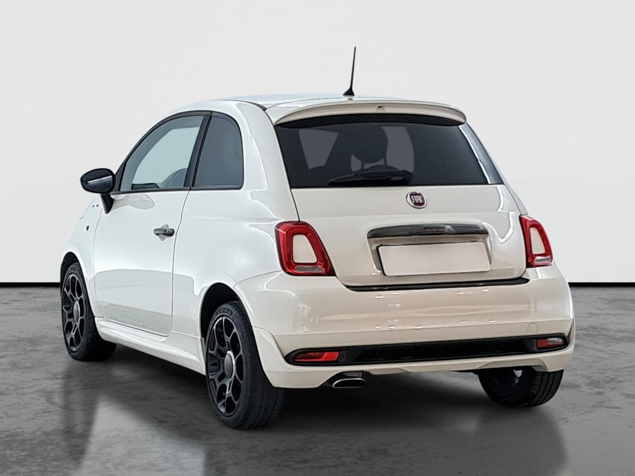 2017 Fiat 500 - 9