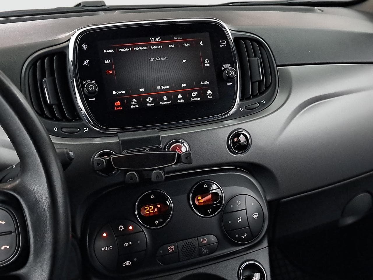 2017 Fiat 500 - 35