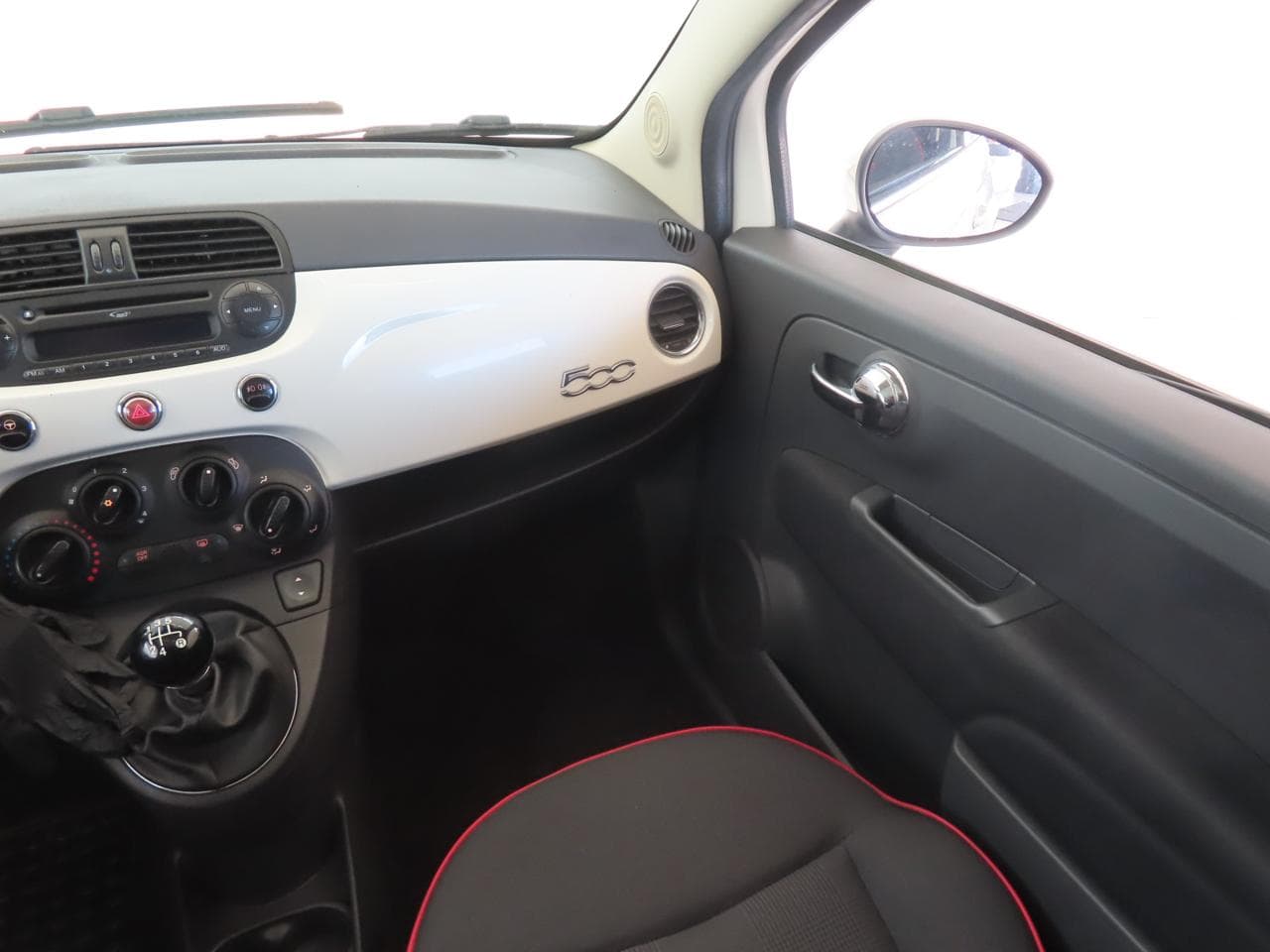 2016 Fiat 500 - 12