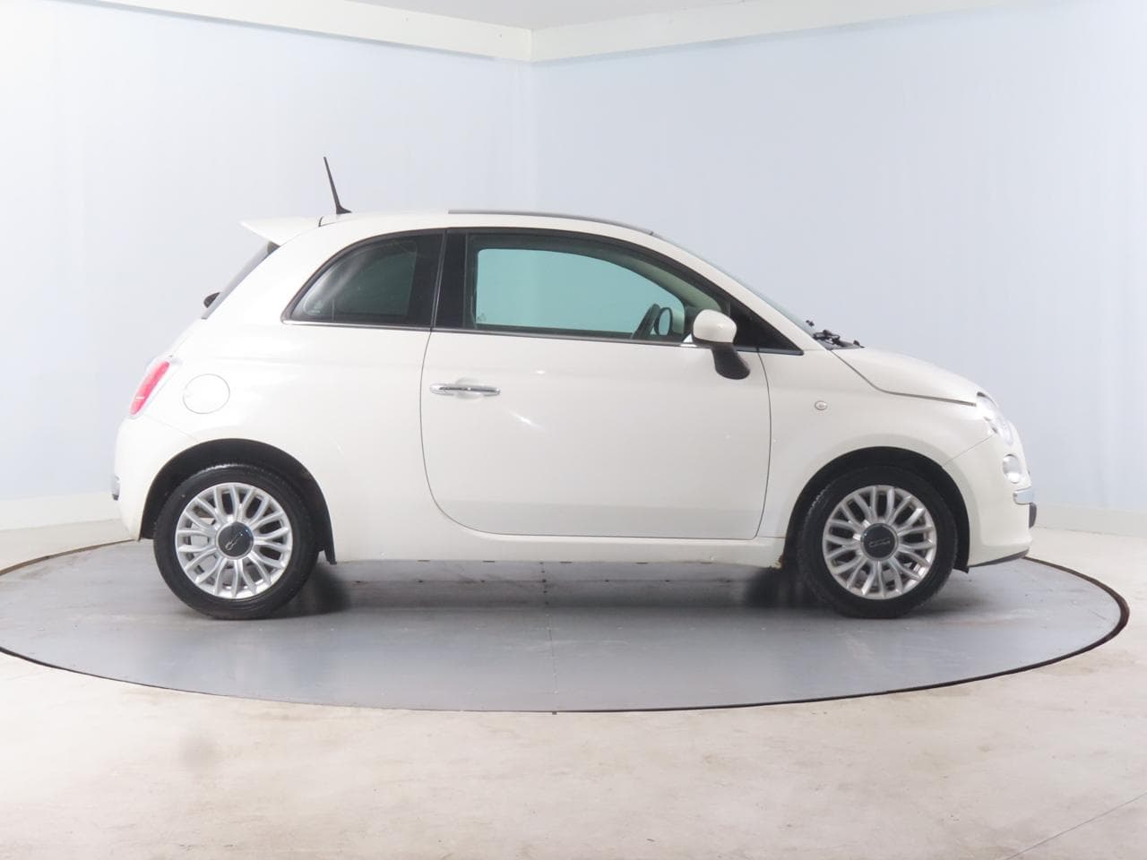 2016 Fiat 500 - 8