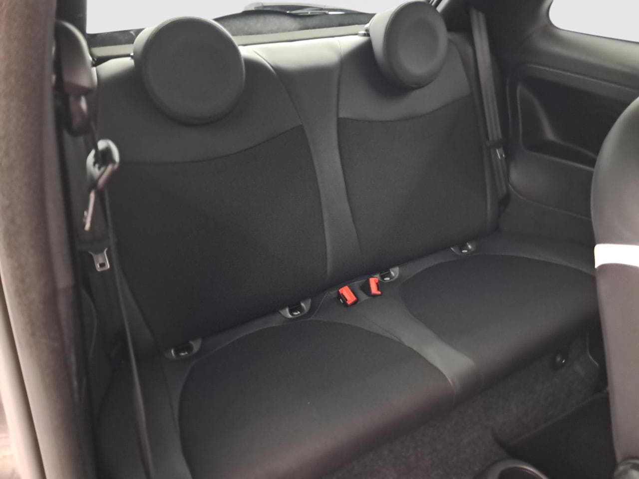2018 Fiat 500 - 12