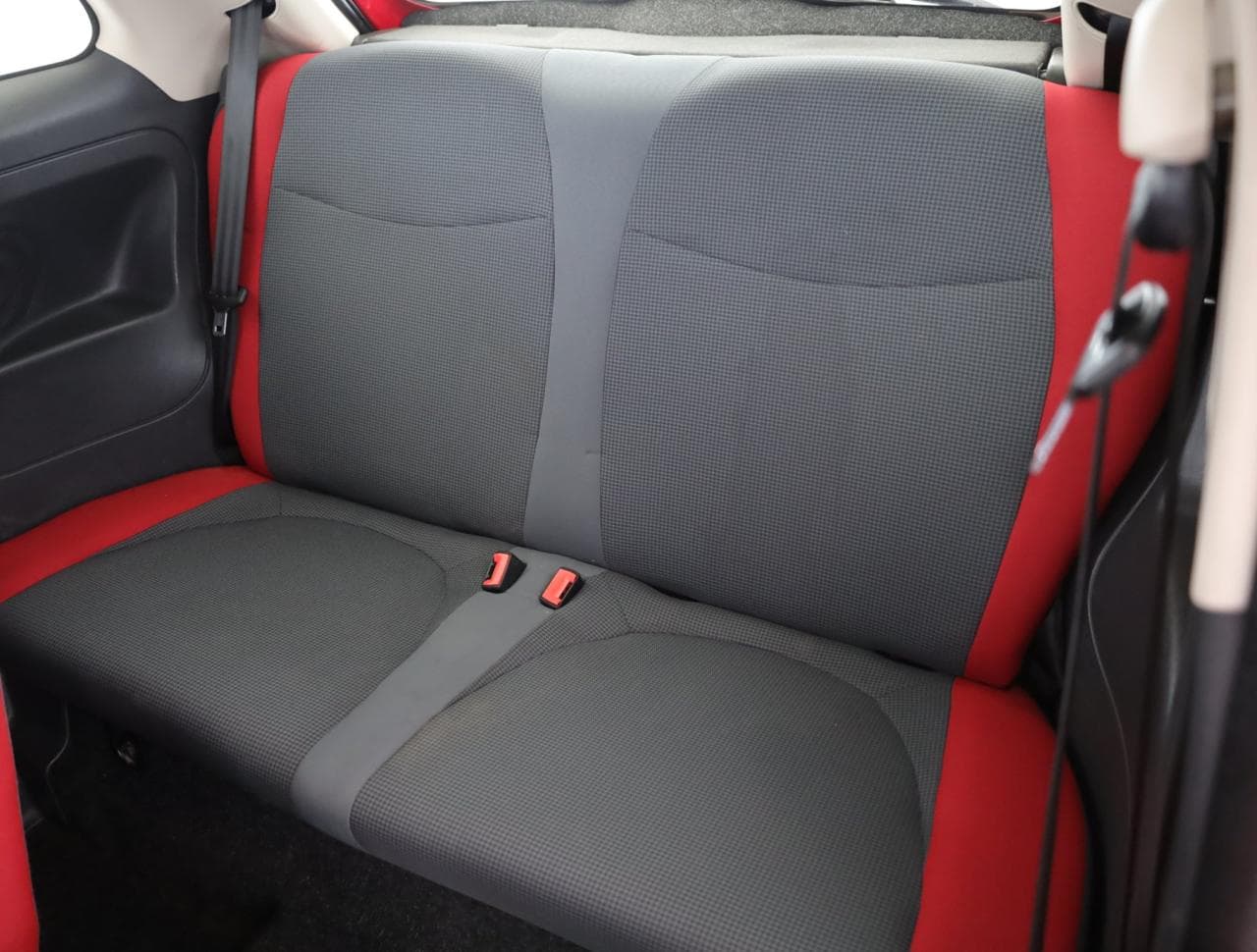 2016 Fiat 500 - 21