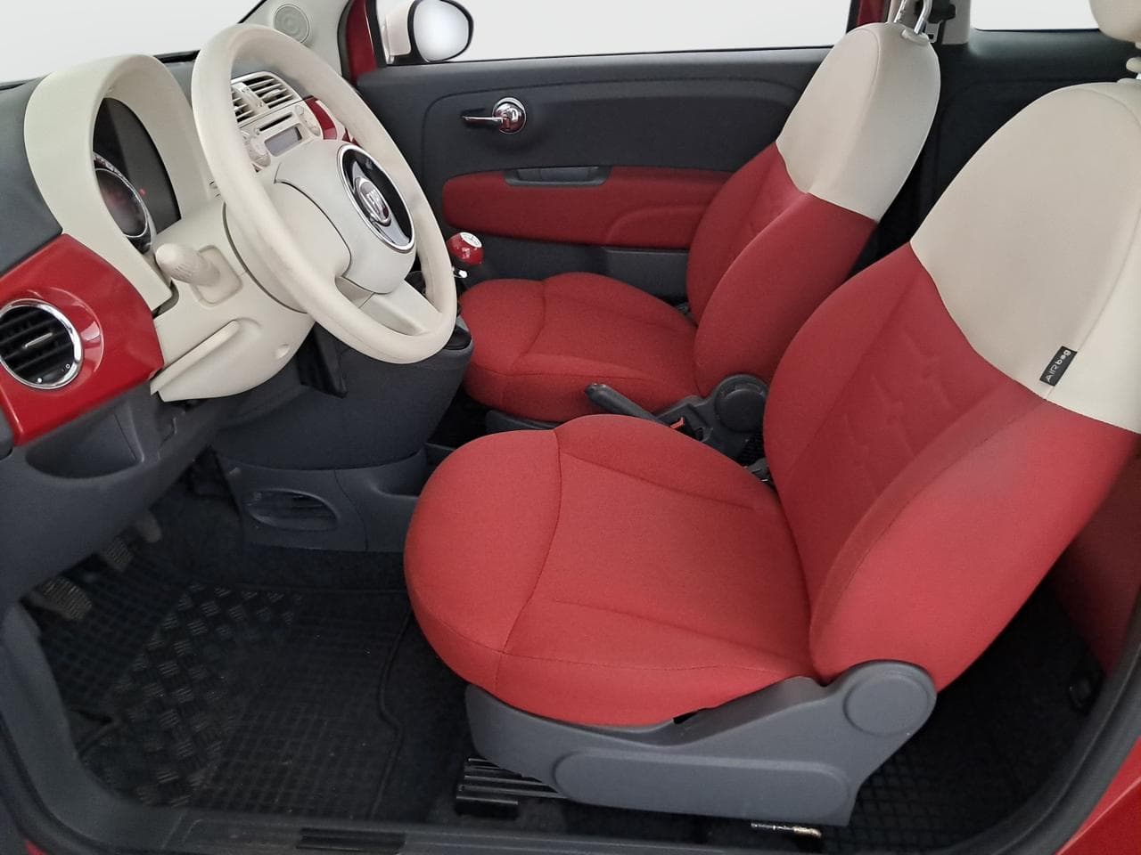 2013 Fiat 500 - 16
