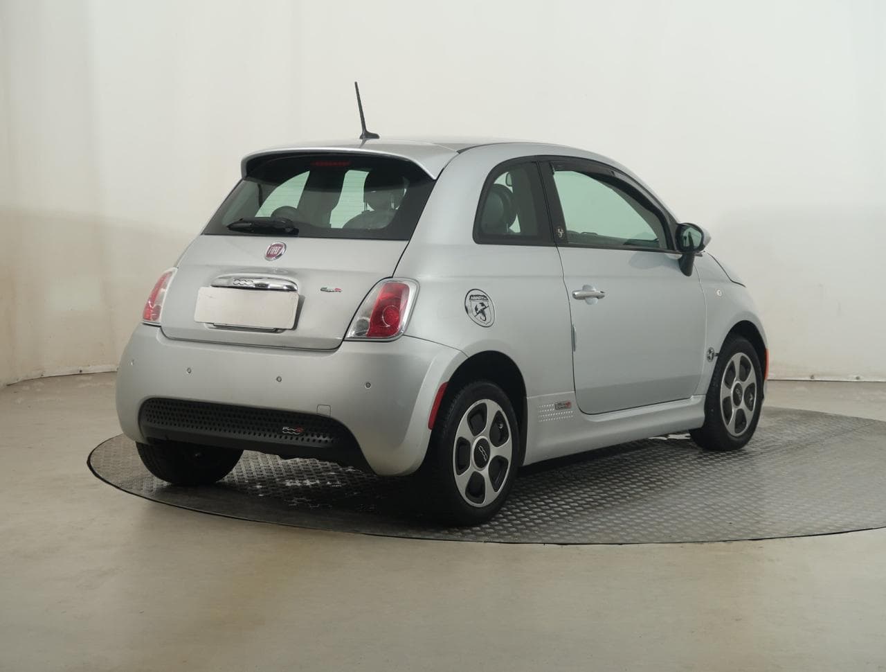 2014 Fiat 500e - 7