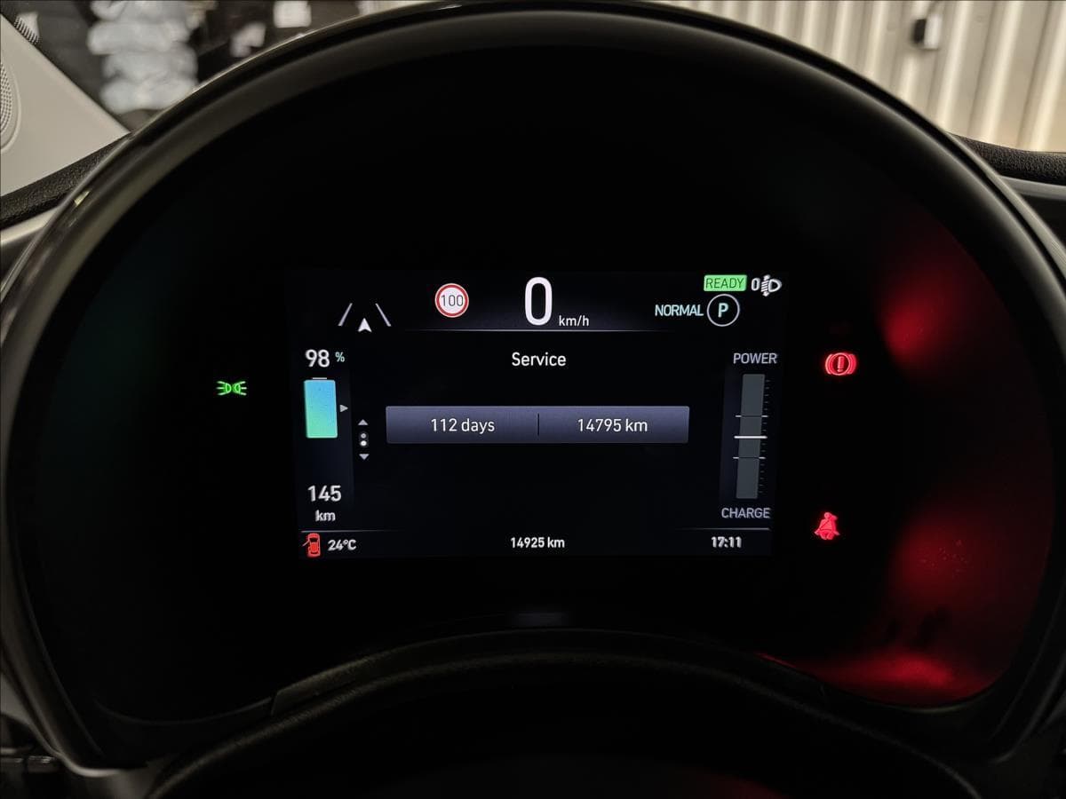 2023 Fiat 500e - 18