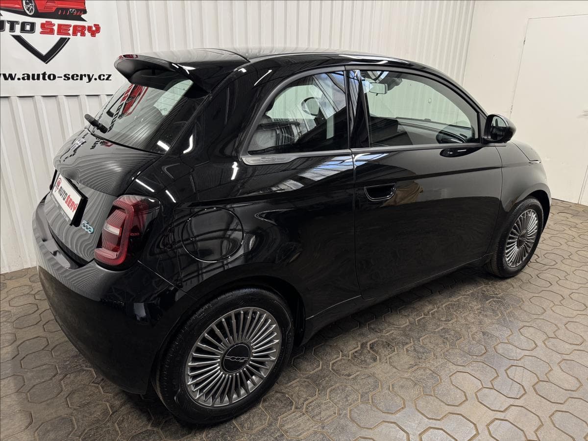 2023 Fiat 500e - 8