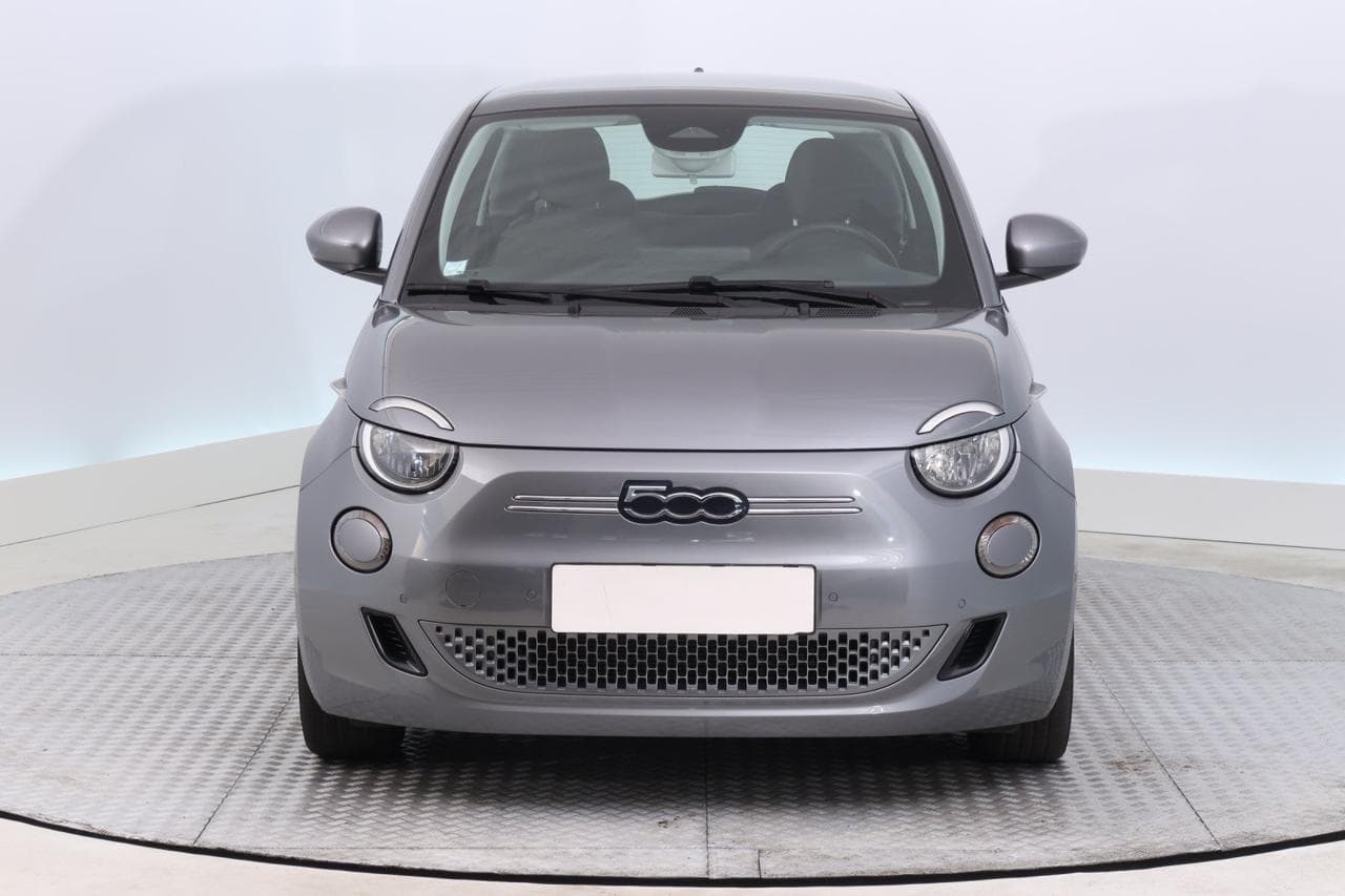 2021 Fiat 500e - 3