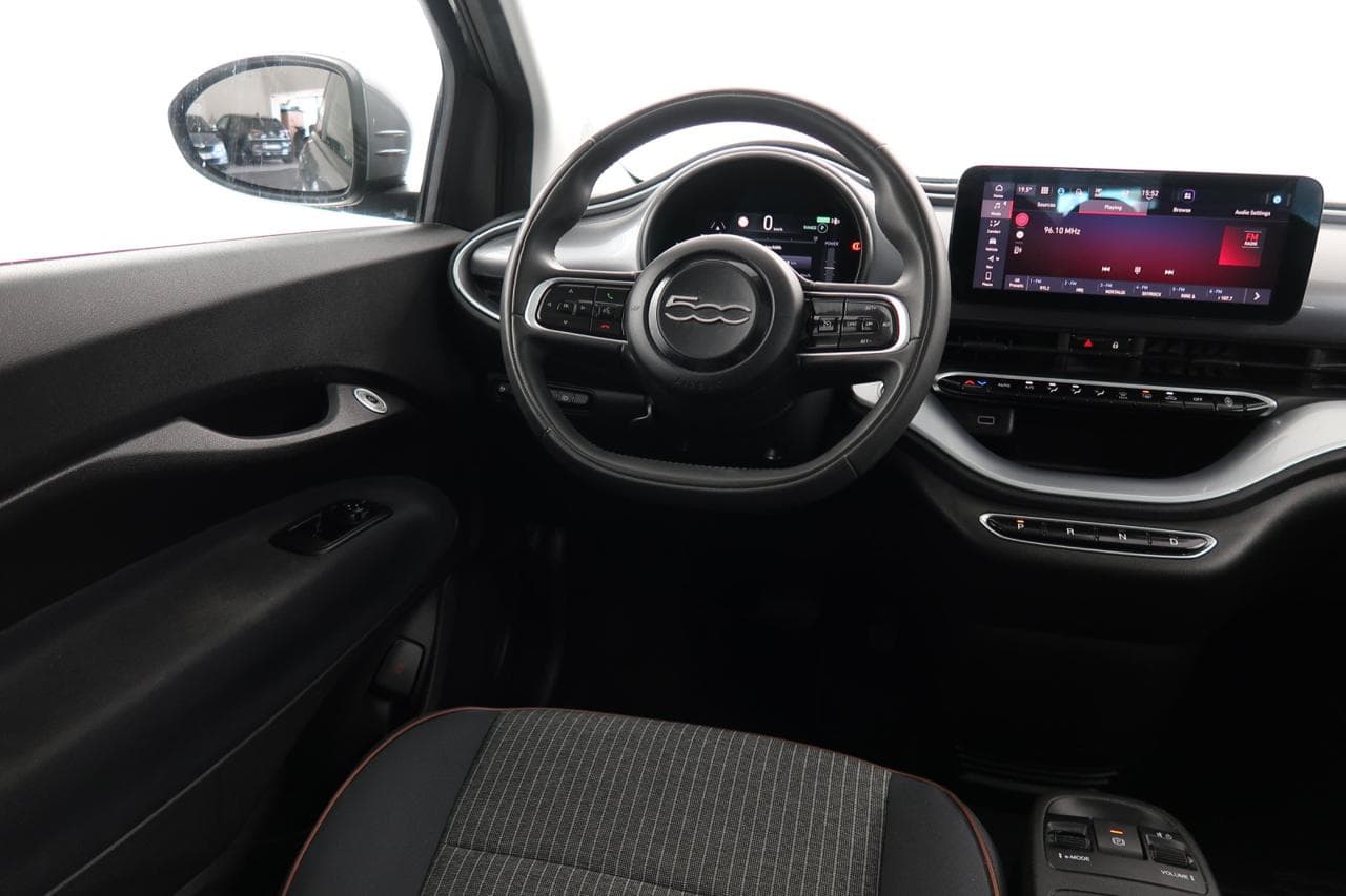 2021 Fiat 500e - 15