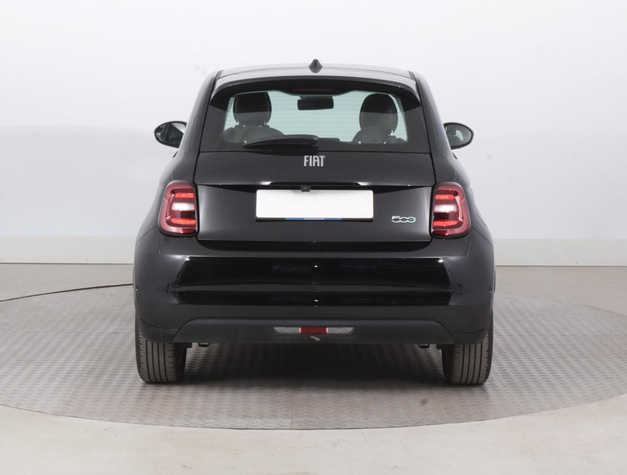 2021 Fiat 500e - 8