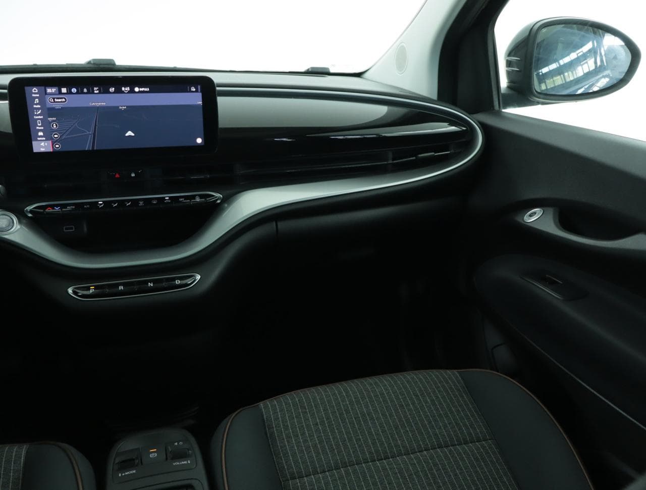 2021 Fiat 500e - 21