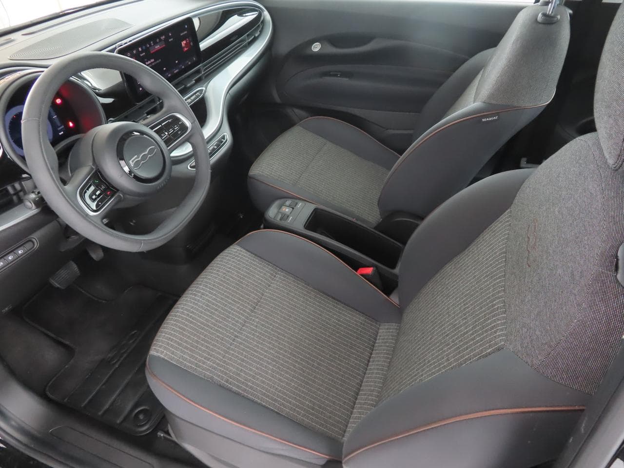2022 Fiat 500e - 14