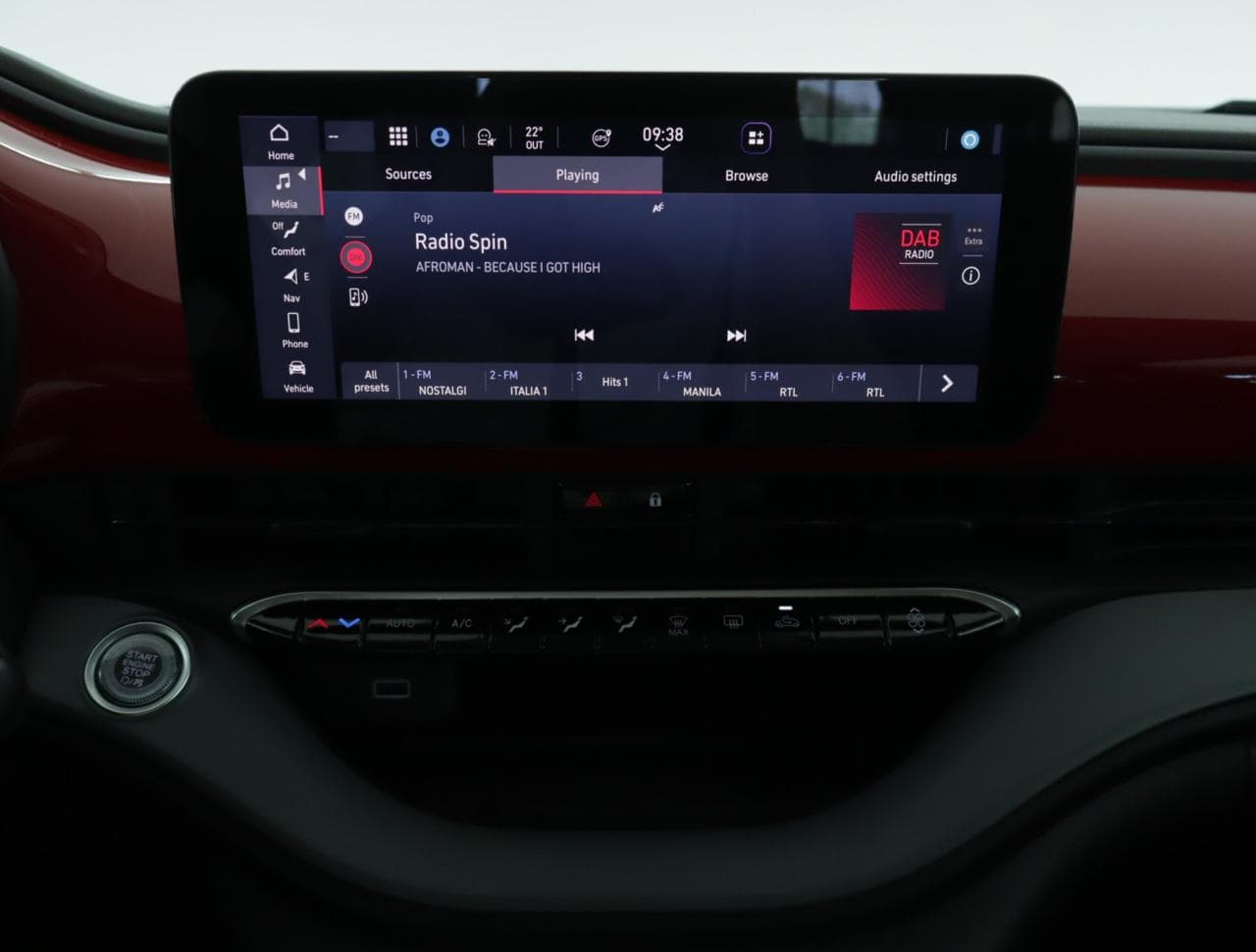 2023 Fiat 500e - 17
