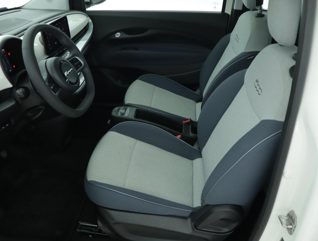 2021 Fiat 500e - 16