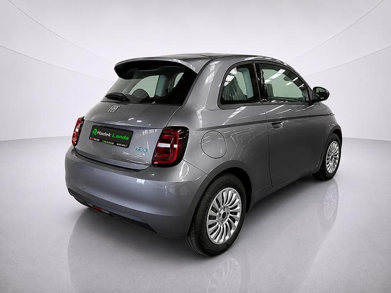 2022 Fiat 500e - 5