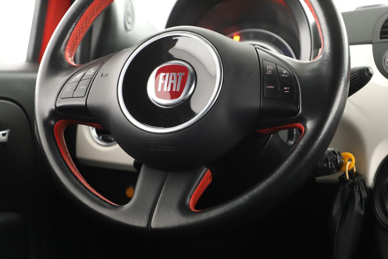 2015 Fiat 500e - 14