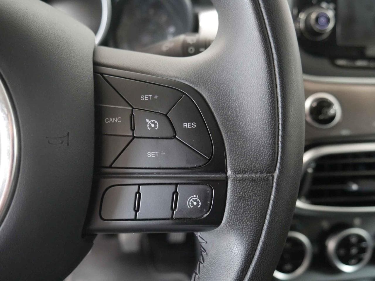 2015 Fiat 500X - 31