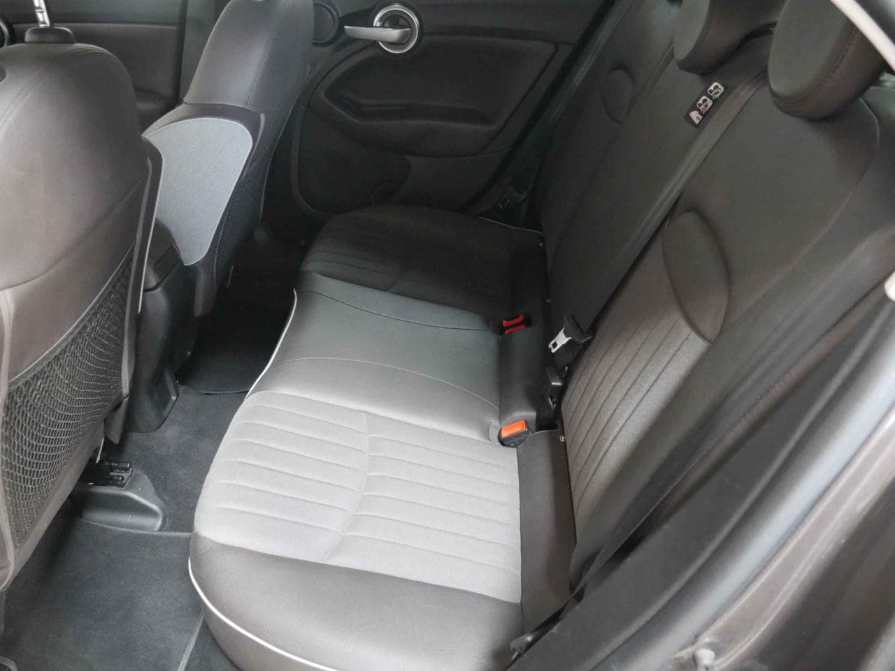 2015 Fiat 500X - 17