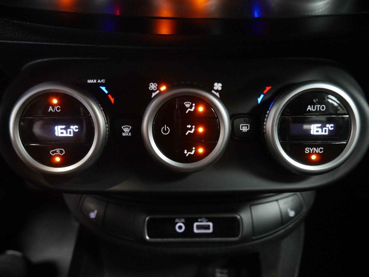 2015 Fiat 500X - 25
