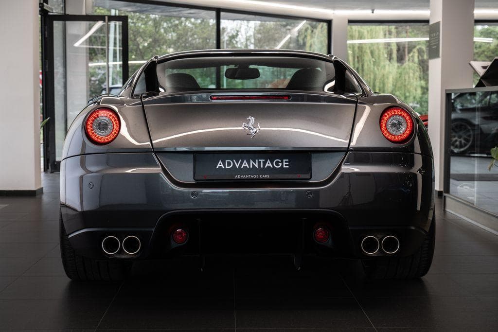Ferrari 599 - 3