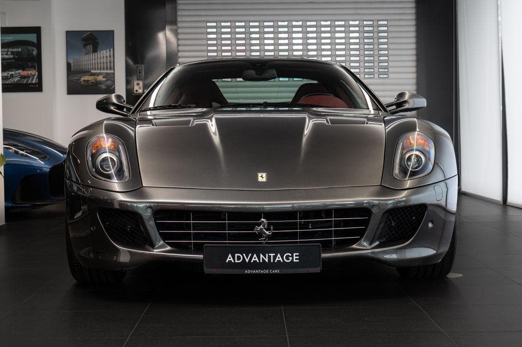 Ferrari 599 - 2