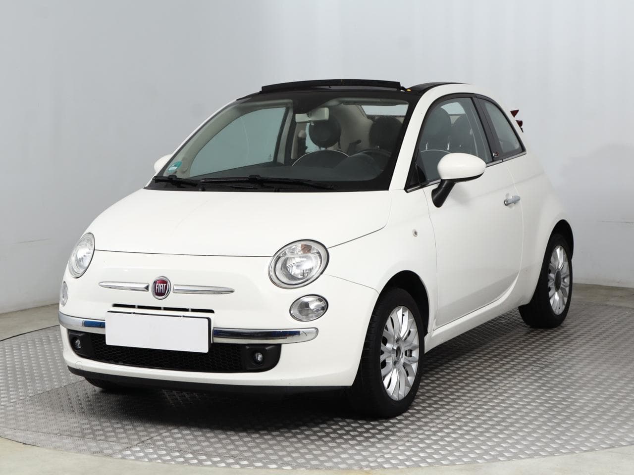 2015 Fiat 500 - 3