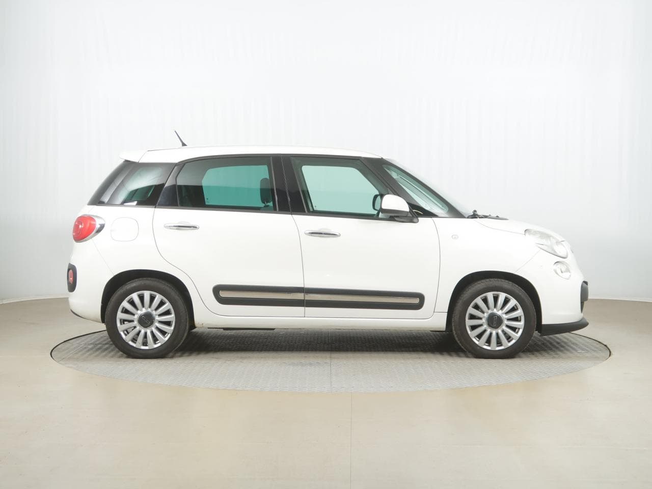 2013 Fiat 500l - 8