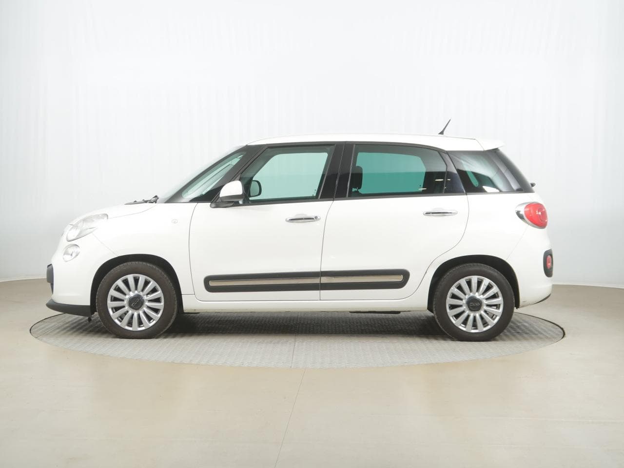 2013 Fiat 500l - 4