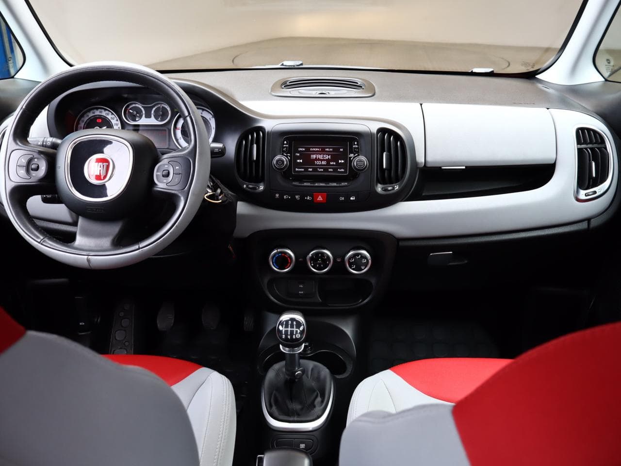 2014 Fiat 500l - 17