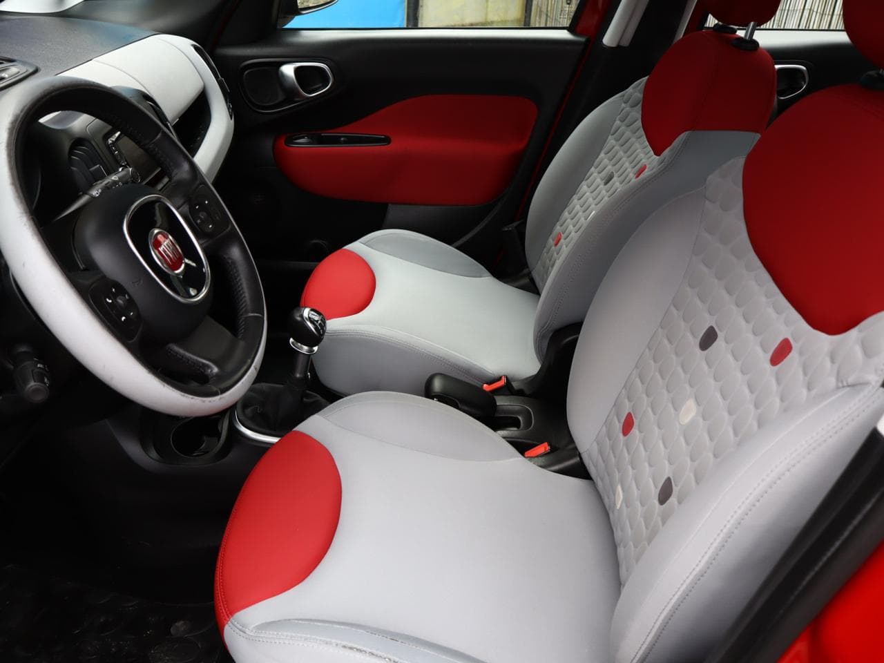 2014 Fiat 500l - 27