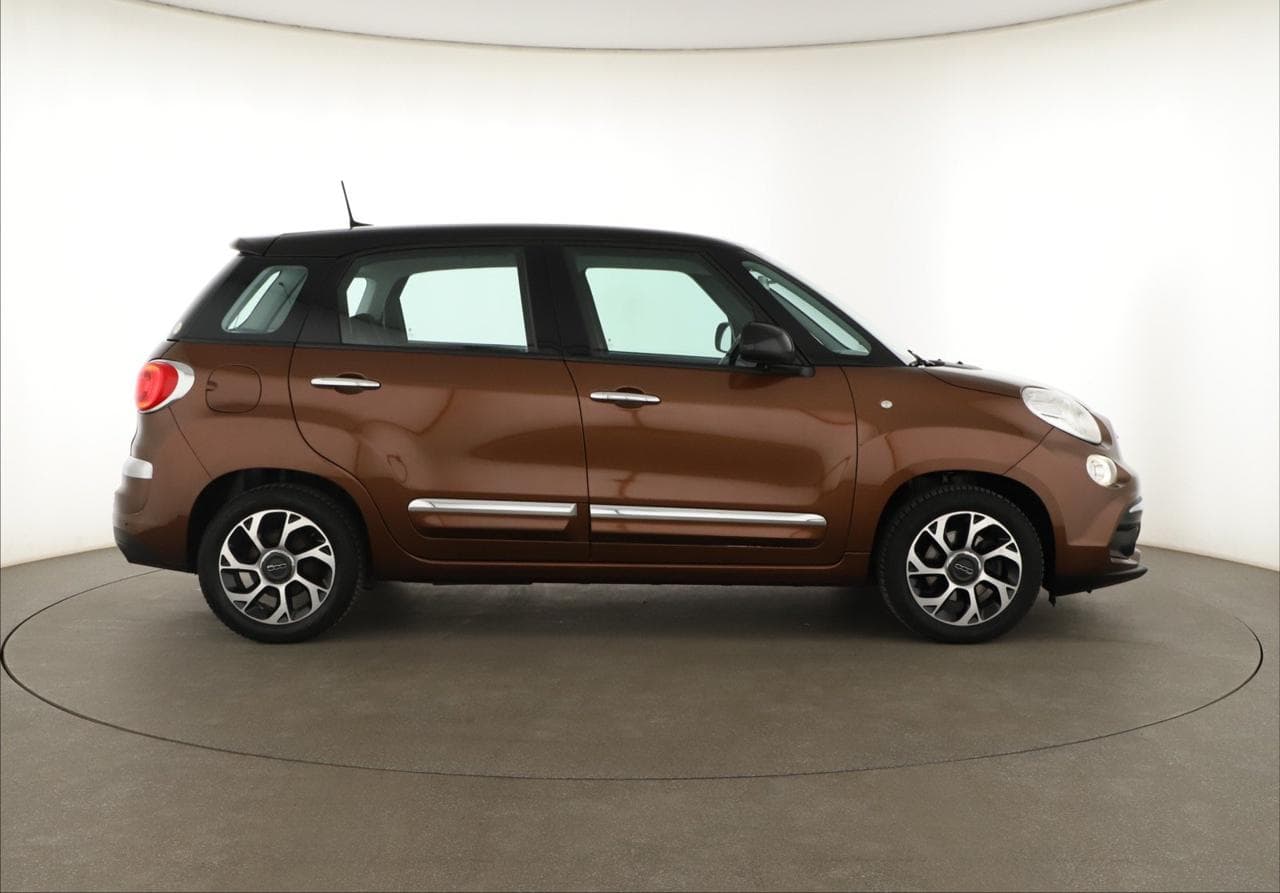 2020 Fiat 500L - 8