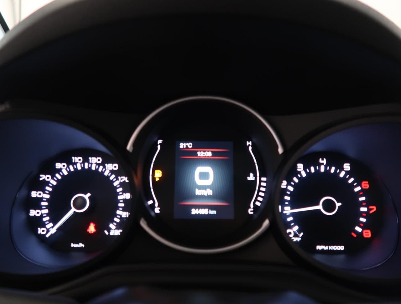 2021 Fiat 500L - 31