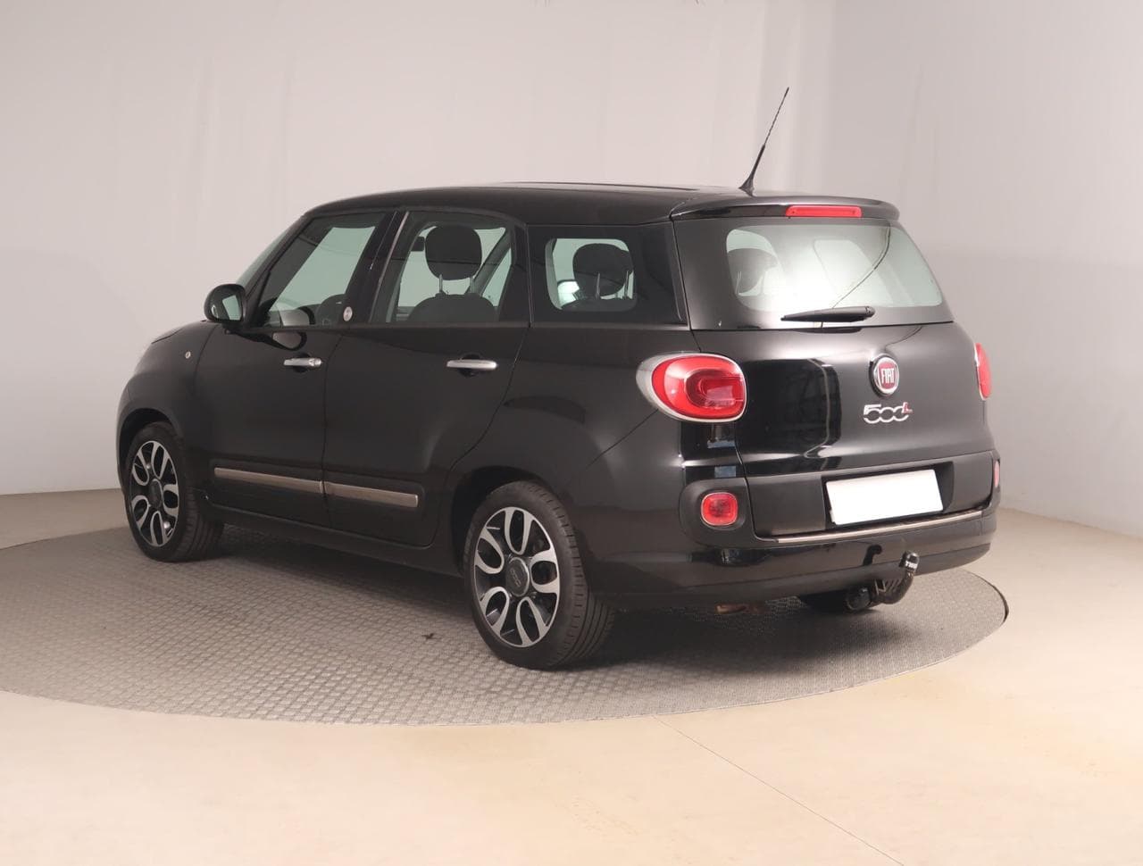 2015 Fiat 500L - 8