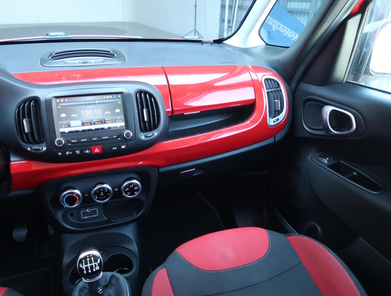 2016 Fiat 500L - 21