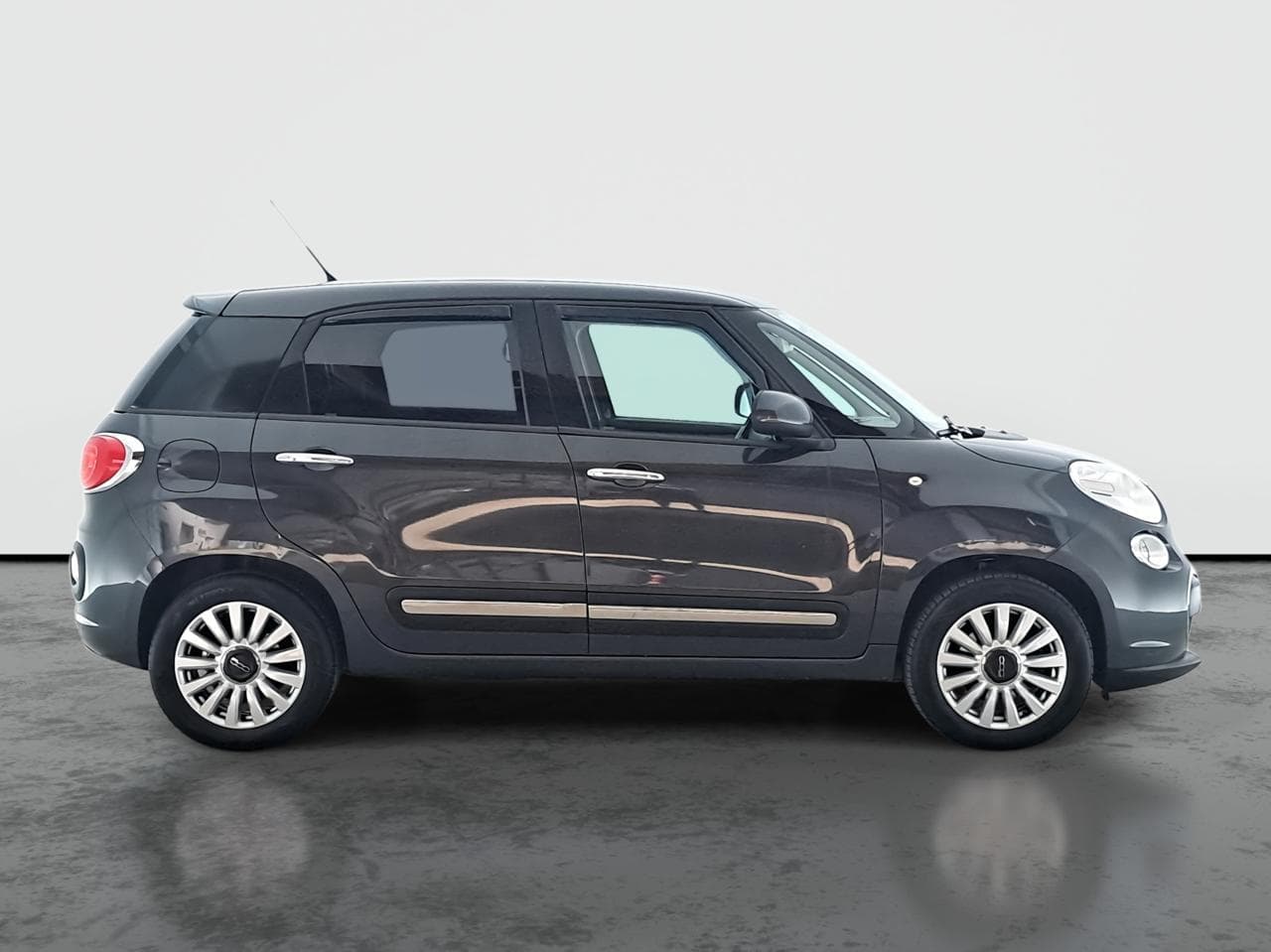 2013 Fiat 500L - 8
