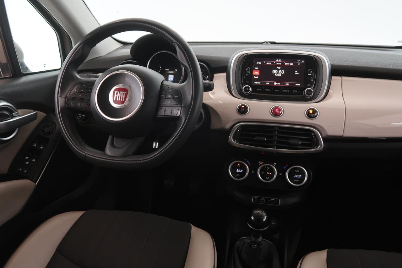 2016 Fiat 500x - 17