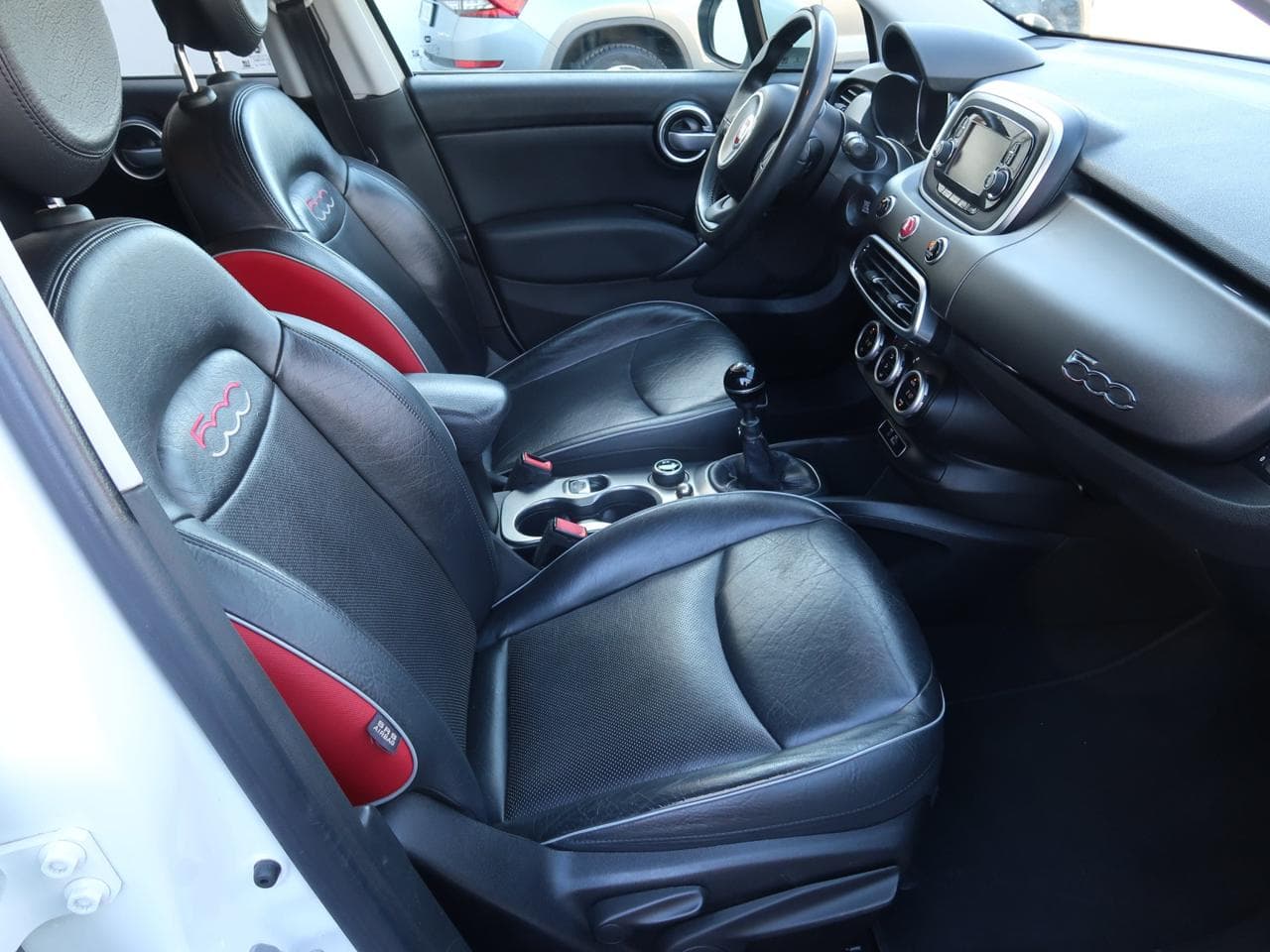 2016 Fiat 500x - 23