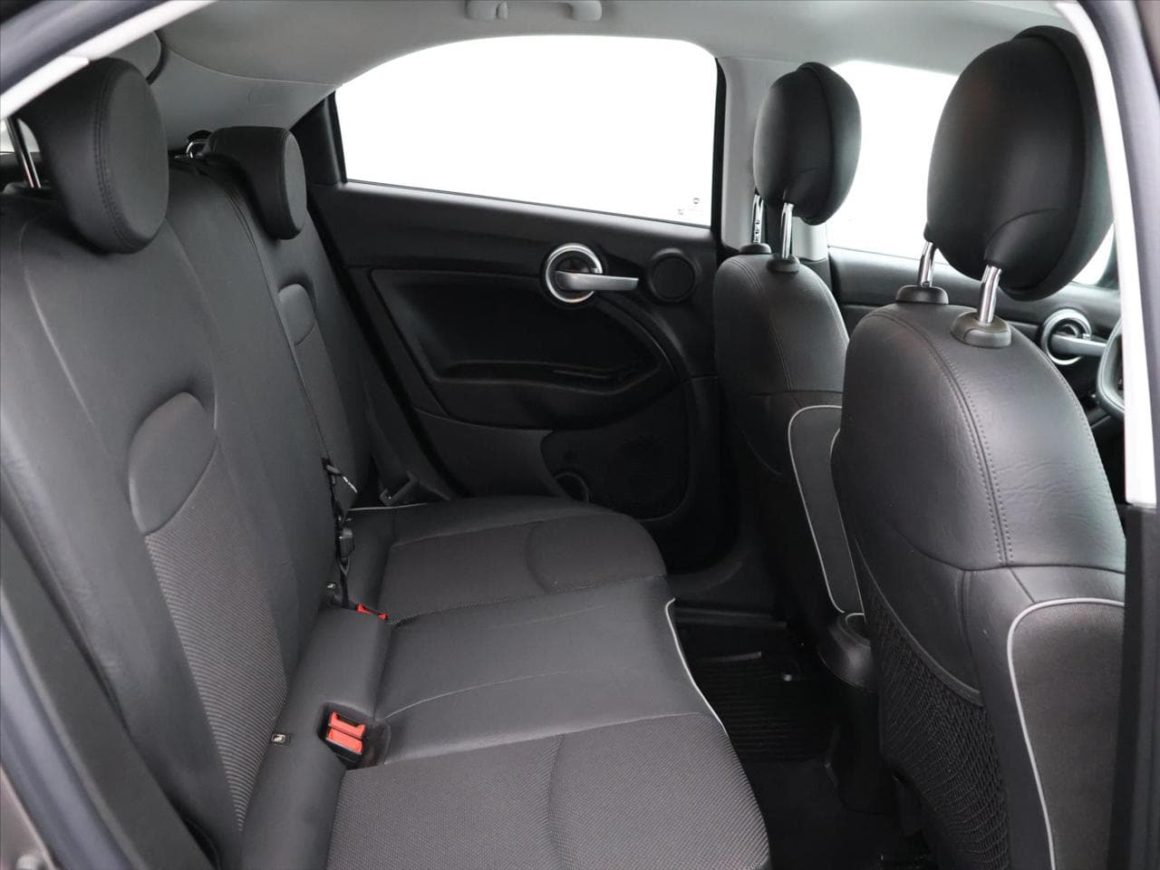 2016 Fiat 500X - 14