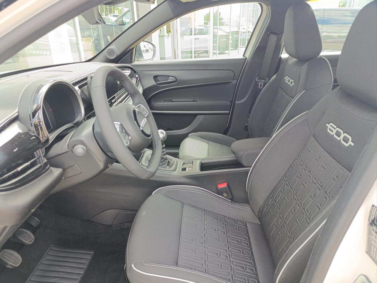 2026 Fiat 600 - 8