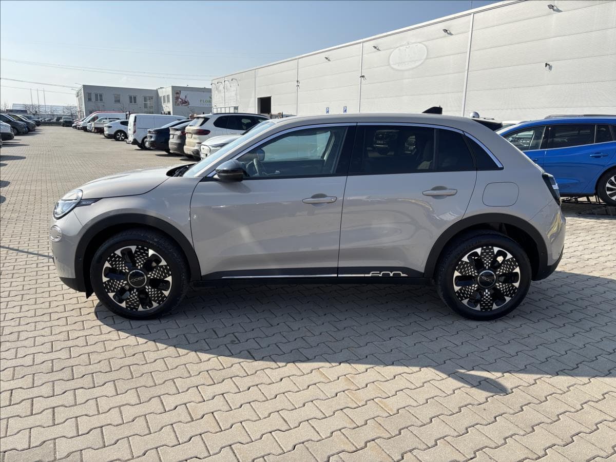 2025 Fiat 600 - 2