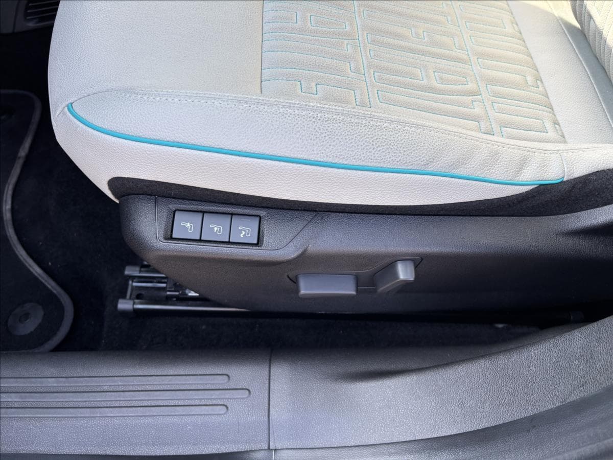 2025 Fiat 600 - 18